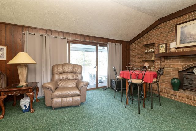 55081 Buckhorn Road, Three Rivers, MI 49093