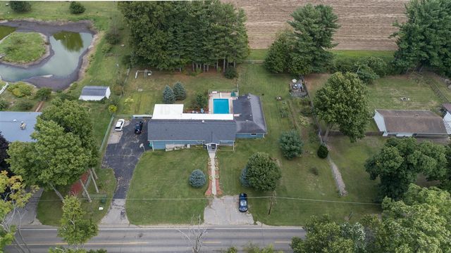 55081 Buckhorn Road, Three Rivers, MI 49093