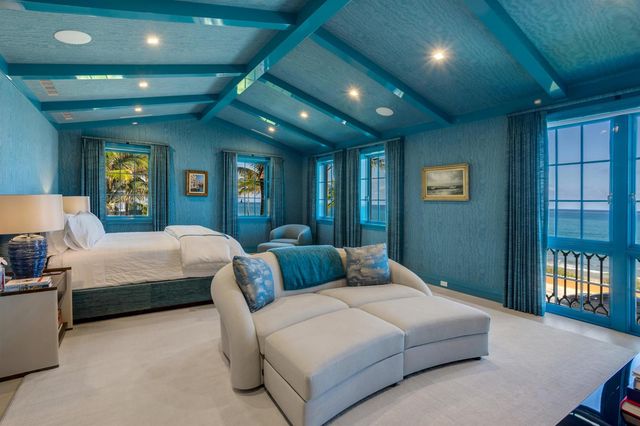 456 S OCEAN Boulevard, Palm Beach, FL 33480