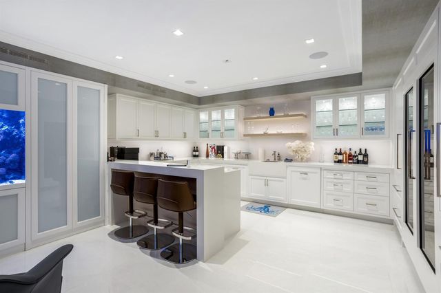 456 S OCEAN Boulevard, Palm Beach, FL 33480