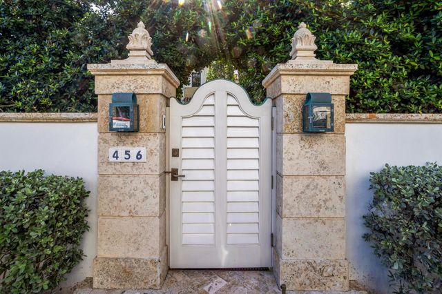 456 S OCEAN Boulevard, Palm Beach, FL 33480