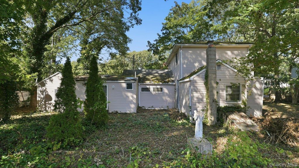 6 Cherry Lane, Lake Grove, NY 11755 — photo 2