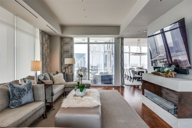 1918 Olive Street 3202, Dallas, TX 75201