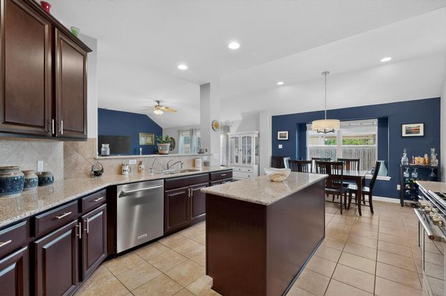 296 Still Hollow CRK, Buda, TX 78610