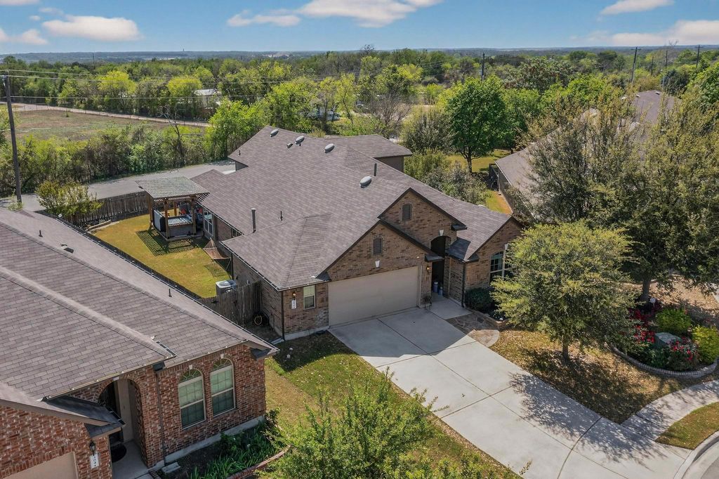 296 Still Hollow CRK, Buda, TX 78610