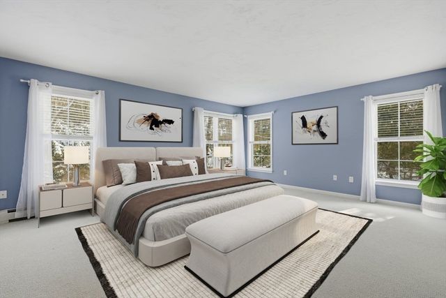 18 Winterberry Ln 18, Hanover, MA 02339