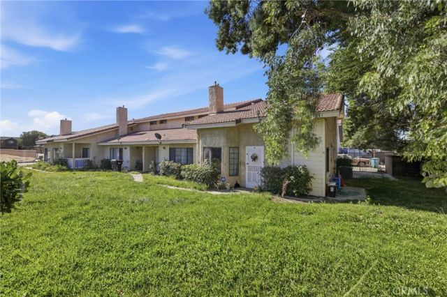 43731 8th Street East, Lancaster, CA 93535