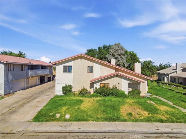 43731 8th Street East, Lancaster, CA 93535