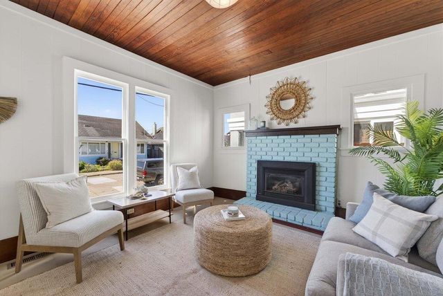 222 2nd Avenue, Santa Cruz, CA 95062