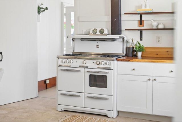 222 2nd Avenue, Santa Cruz, CA 95062