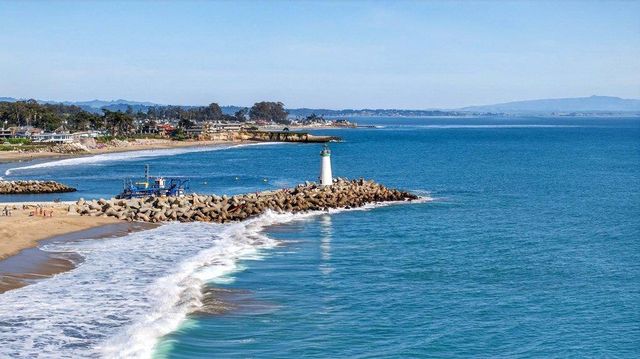 222 2nd Avenue, Santa Cruz, CA 95062