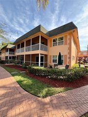 760 SE 2nd Avenue D112, Deerfield Beach, FL 33441