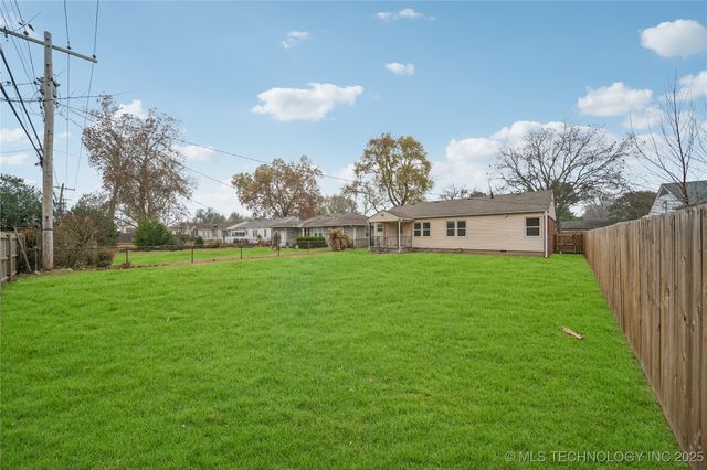 1348 E 45th Place, Tulsa, OK 74105