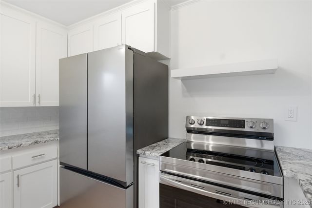 1348 E 45th Place, Tulsa, OK 74105