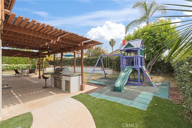 11530 Moonridge, Whittier, CA 90601