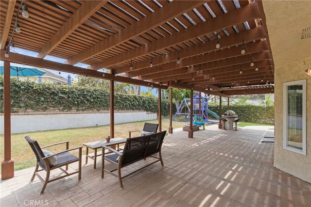 11530 Moonridge, Whittier, CA 90601