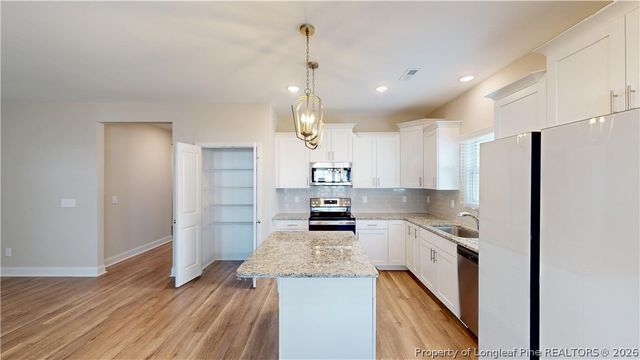 370 Bulldawg Lane, Raeford, NC 28376