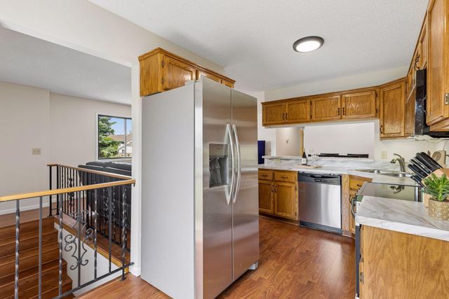 7515 Vinewood Court N, Maple Grove, MN 55311
