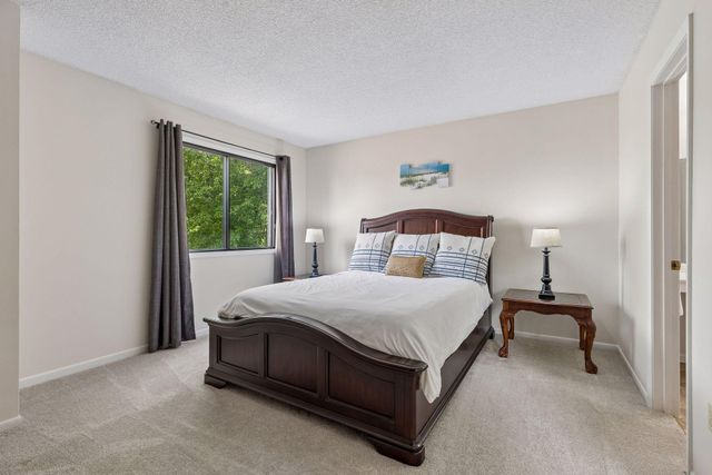 7515 Vinewood Court N, Maple Grove, MN 55311