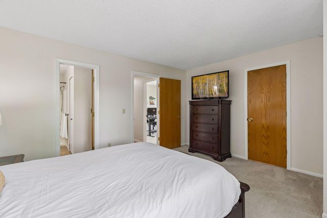 7515 Vinewood Court N, Maple Grove, MN 55311