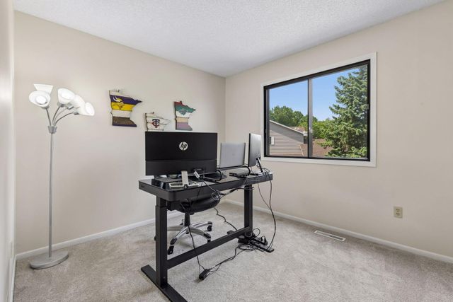 7515 Vinewood Court N, Maple Grove, MN 55311