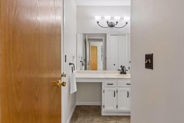 7515 Vinewood Court N, Maple Grove, MN 55311