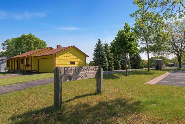 7515 Vinewood Court N, Maple Grove, MN 55311