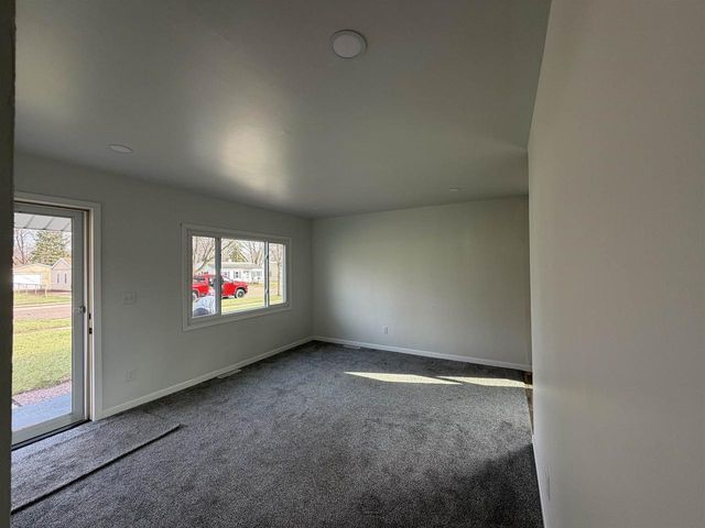 1860 Sun Valley Drive, Beloit, WI 53511