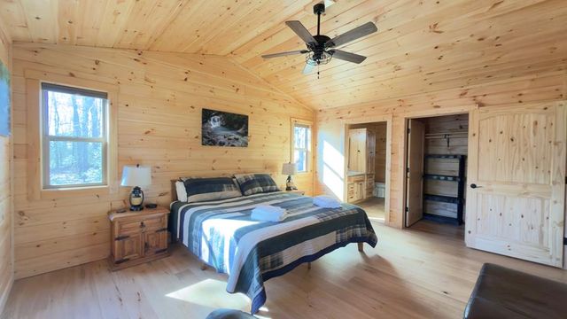 29 Oak Hill Drive, Murphy, NC 28906