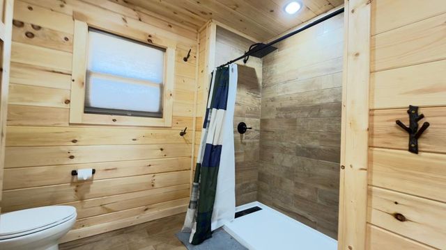 29 Oak Hill Drive, Murphy, NC 28906