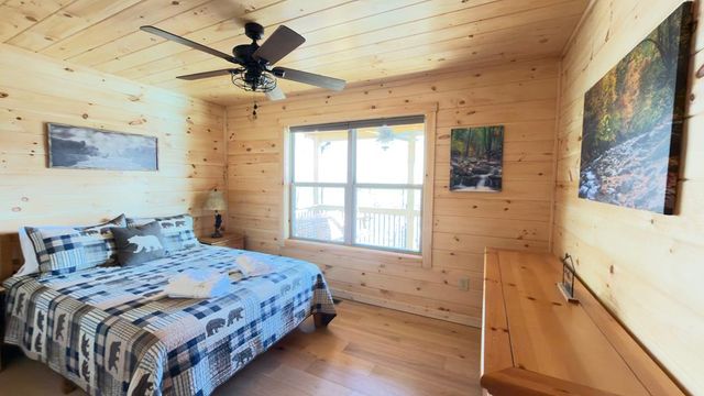 29 Oak Hill Drive, Murphy, NC 28906