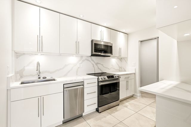 2600 Brookwood Way Drive 206A, Rolling Meadows, IL 60008