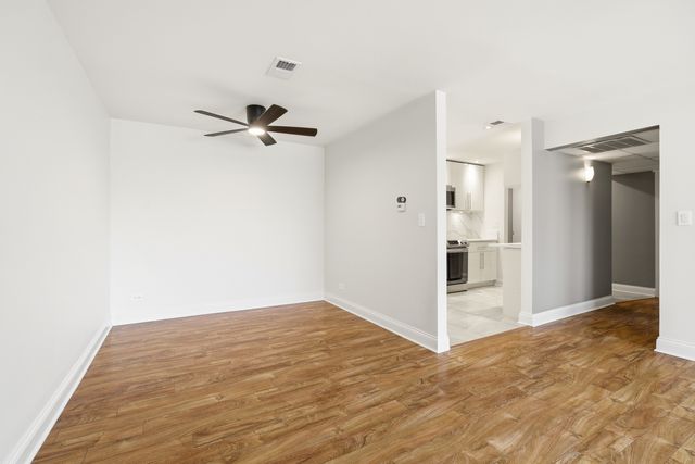 2600 Brookwood Way Drive 206A, Rolling Meadows, IL 60008