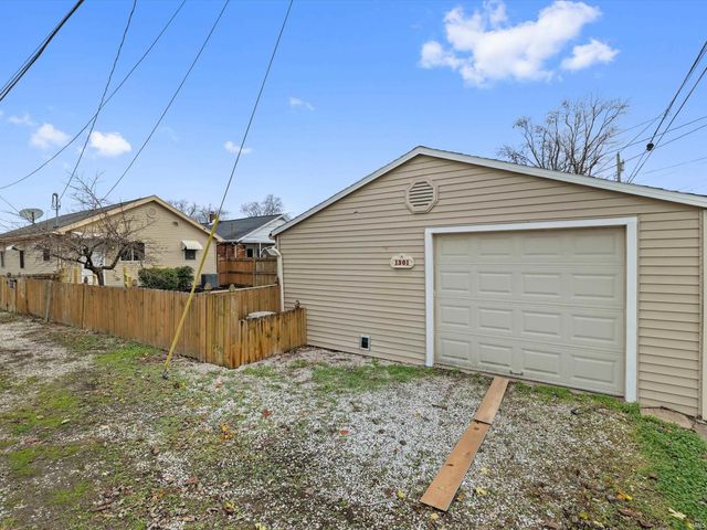 1301 E Eichel Avenue, Evansville, IN 47711