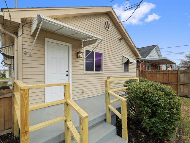 1301 E Eichel Avenue, Evansville, IN 47711