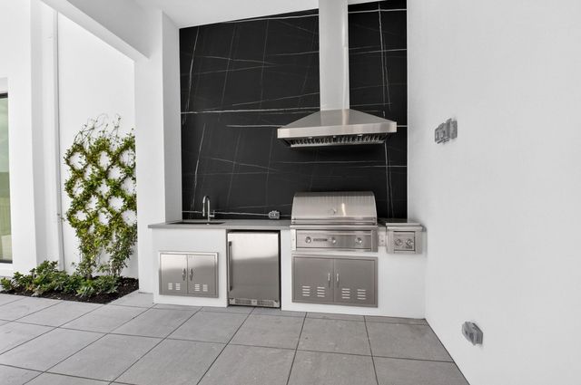 17903 Foxborough Lane, Boca Raton, FL 33496