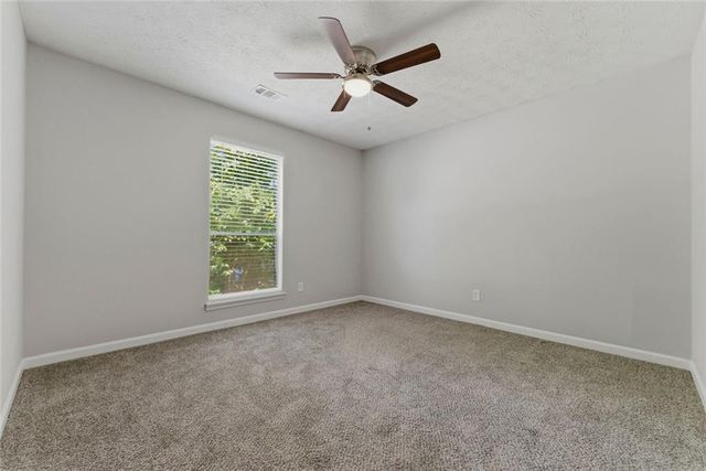 1207 Woodstream Circle NW, Acworth, GA 30102