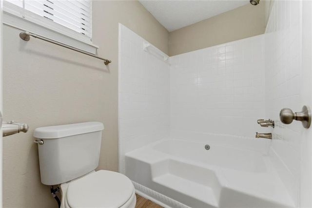 1207 Woodstream Circle NW, Acworth, GA 30102