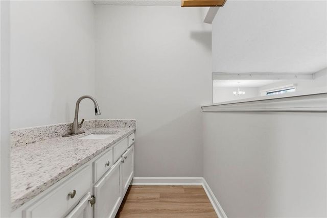 1207 Woodstream Circle NW, Acworth, GA 30102