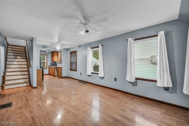 3943 Palm Avenue, Lorain, OH 44055