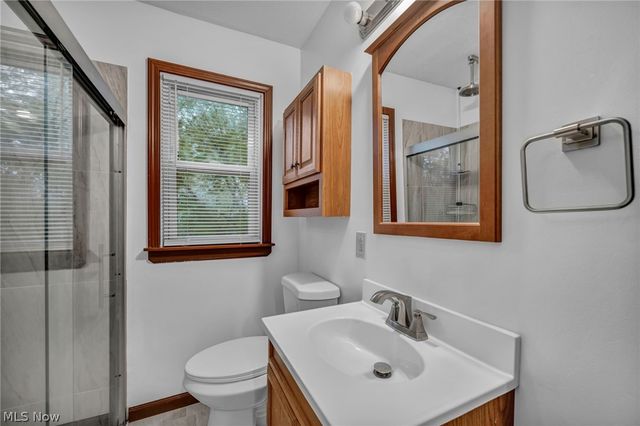 3943 Palm Avenue, Lorain, OH 44055