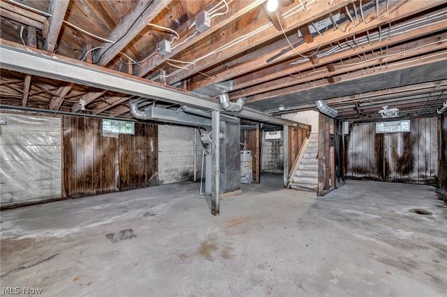 3943 Palm Avenue, Lorain, OH 44055