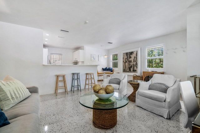 612 KANUGA Drive, West Palm Beach, FL 33401