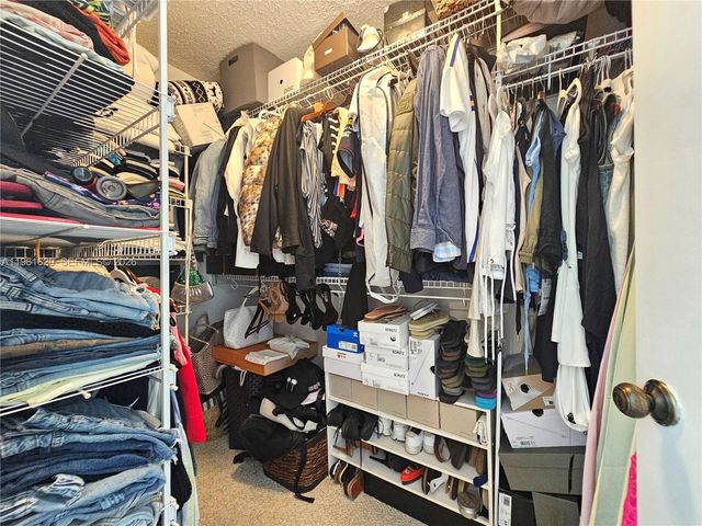 3200 Collins Ave 9-6, Miami Beach, FL 33140