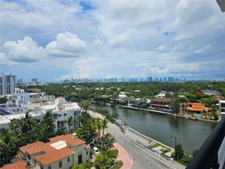 3200 Collins Ave 9-6, Miami Beach, FL 33140