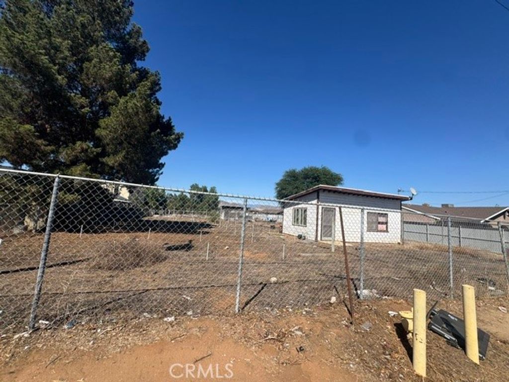 9165 63rd, Jurupa Valley, CA 92509 — exterior