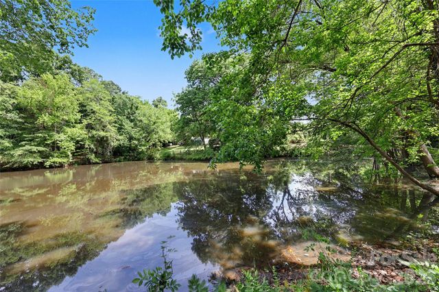6510 Sharon Hills Road, Charlotte, NC 28210