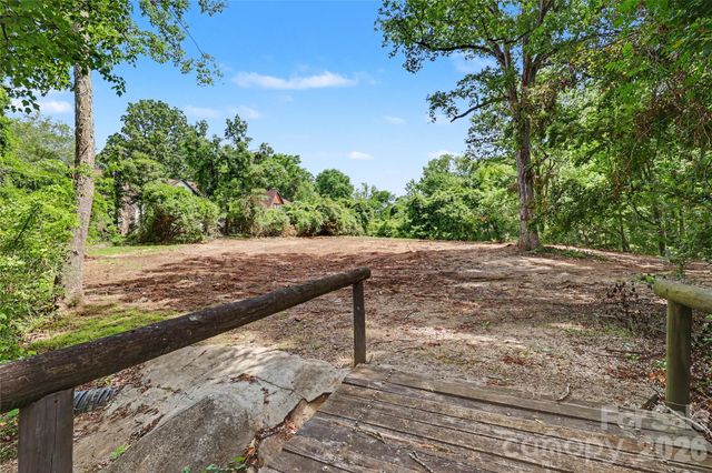 6510 Sharon Hills Road, Charlotte, NC 28210