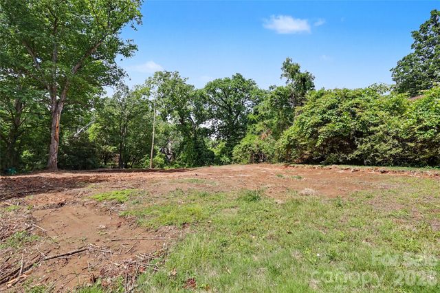 6510 Sharon Hills Road, Charlotte, NC 28210