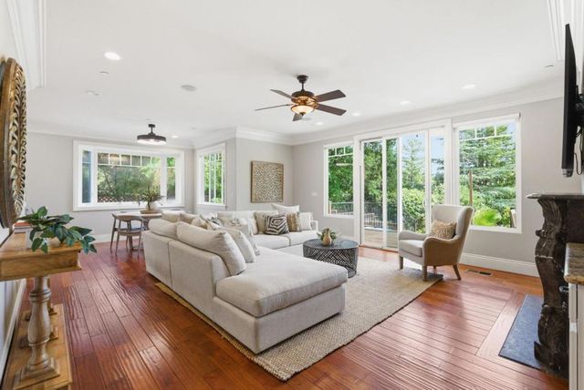496 Summit Drive, Redwood City, CA 94062